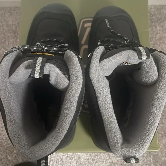 Keen Durand Polar WP Winter Boots - Picture 8 of 12